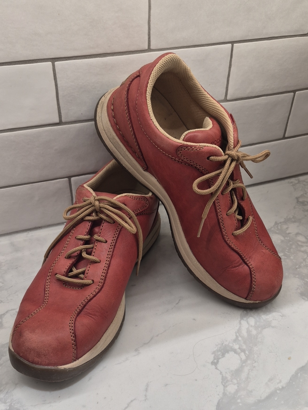 ROCKPORT Red Casual Leather Lace-Up Loafers